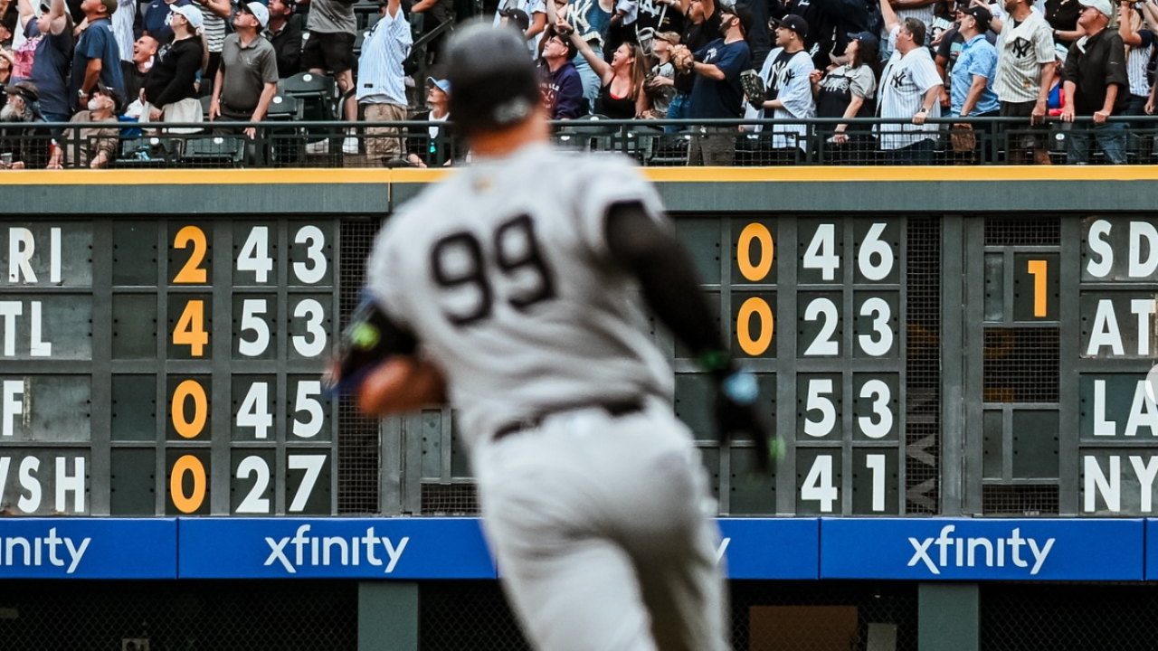 That's better - a 10-run 5th inning caps off the Yankees win in Denver